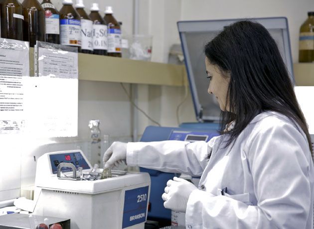 Ecohair-laboratorio La apuesta del Gobierno por la bioeconomía llega a Inglaterra de la mano de un producto contra la calvicie