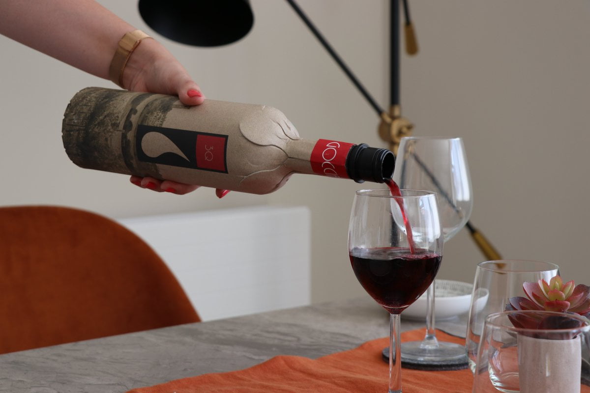 Botella-vino-papel