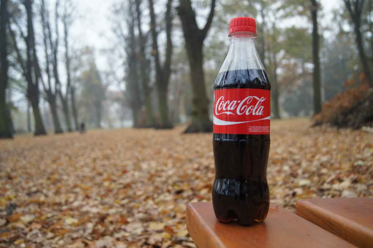 Coca Cola UPM y una tecnológica china desarrollan tecnología para producir los bioplásticos de próxima generación Coca Cola UPM y una tecnológica china desarrollan tecnología para producir los bioplásticos de próxima generación