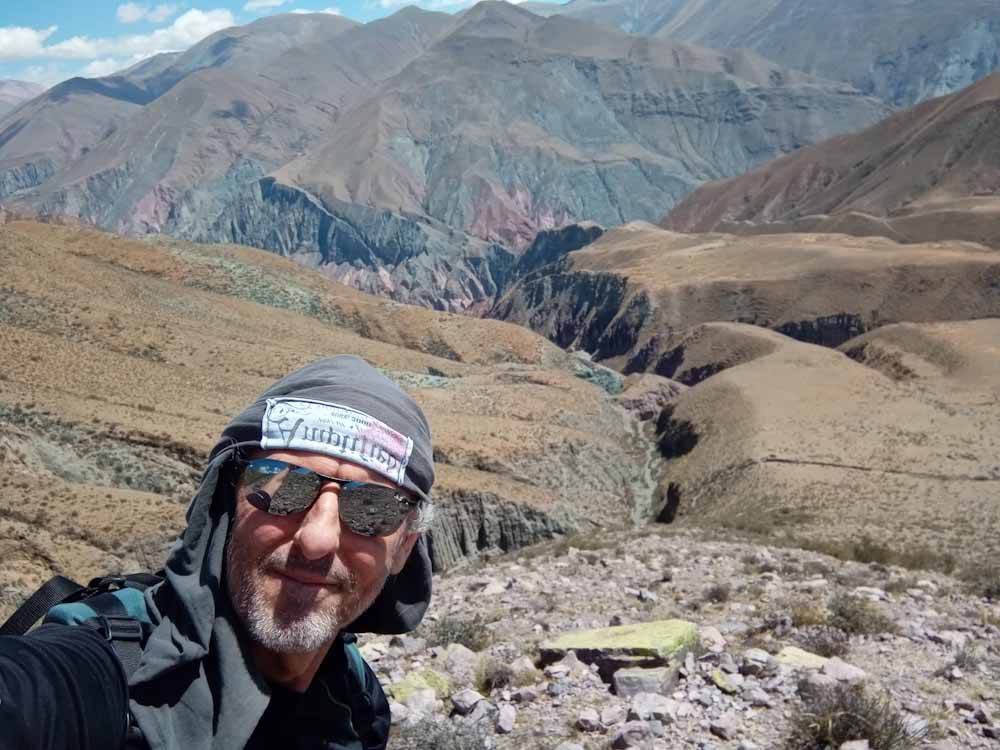 Una 'caminata' por los senderos de la bioeconomía ancestral Una ‘caminata’ por los senderos de la bioeconomía ancestral - Quebrada rumbo a San Isidro