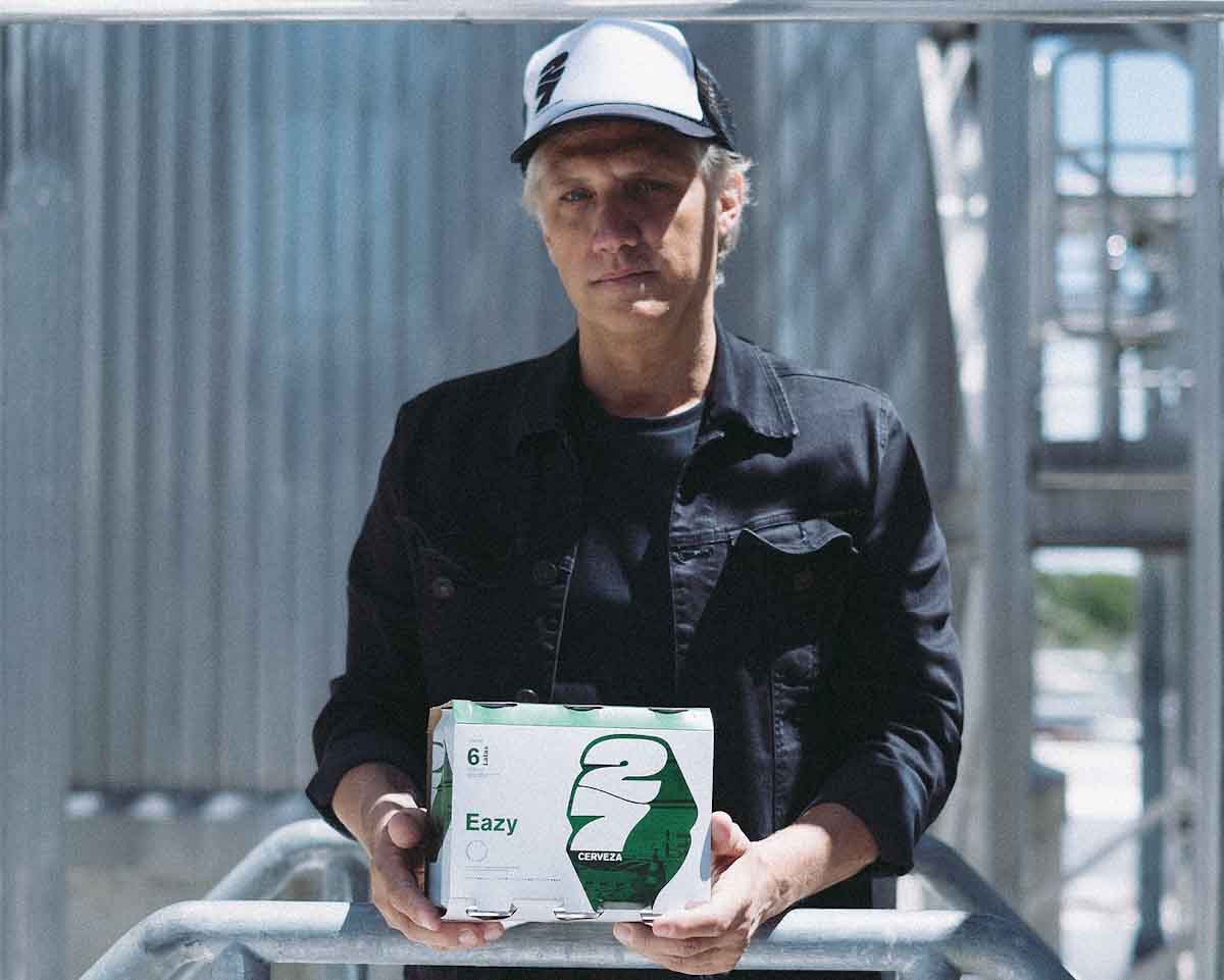 Charly Alberti y Cervecería y Maltería Quilmes crearon 27 Eazy, la primera cerveza hecha con malta de agricultura regenerativa