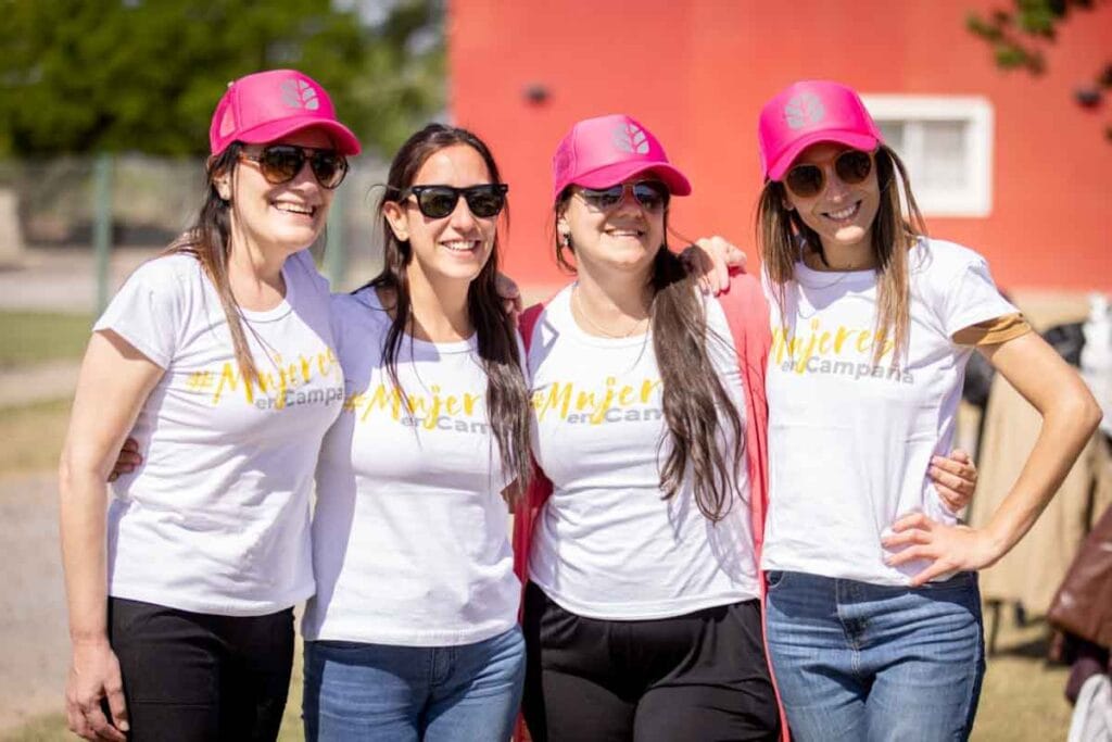 'Mujeres en Campaña': un día de campo con mucha tecnología 'Mujeres en Campaña' tuvo su día de campo a pura tecnología-1