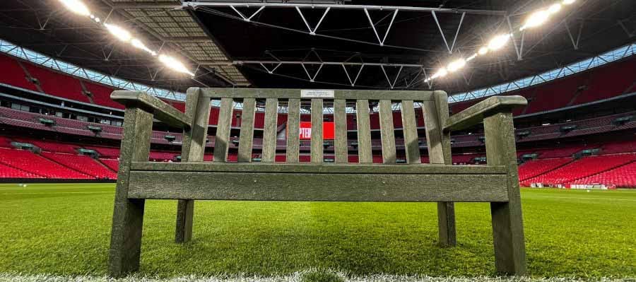 La catedral del fútbol se convierte en un ejemplo de reciclaje - banco