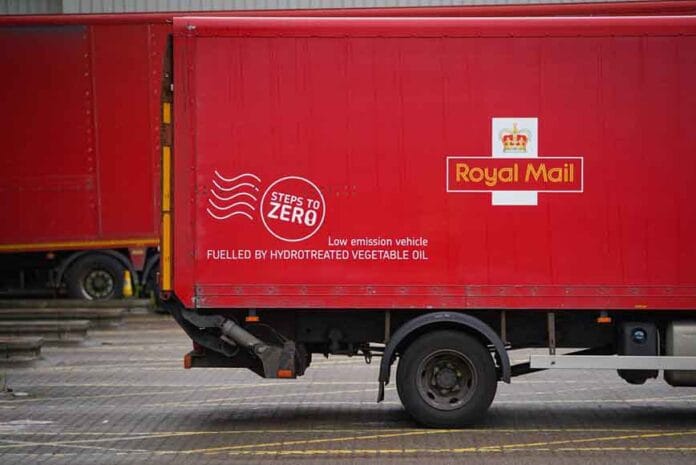 Servicio postal ahorró 30000 tons de CO2 en menos de un año al utilizar biocombustibles Servicio postal ahorró 30.000 tons de CO2 en menos de un año al utilizar biocombustibles