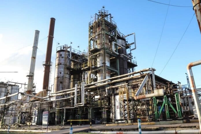 Raízen Argentina la primera refinería de petróleo del país capaz de procesar materias primas biológicas para producir biocombustibles