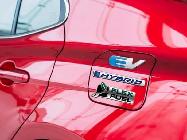 Japón autos nuevos usen biocombustible 2030