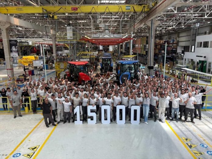 CNH Industrial celebra un hito histórico en Argentina con su tractor número 15.000 CNH Industrial celebra un hito histórico en Argentina con su tractor número 15.000