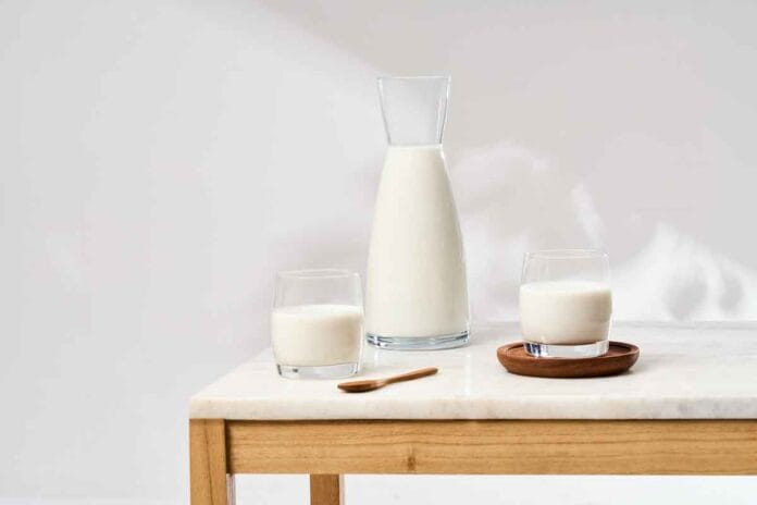 Campaña de Mastellone Hnos. por el Día Mundial de la Leche con leche fresca y donación solidaria