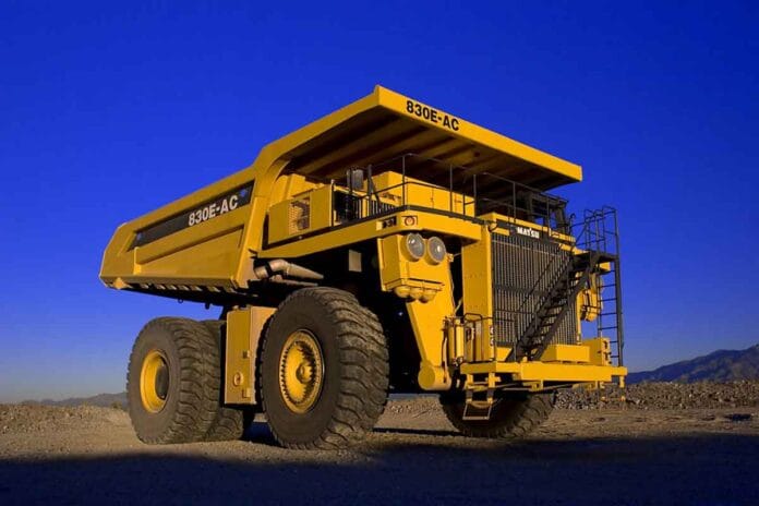 Camión minero dual con etanol y diésel como parte del plan de descarbonización de Vale, Cummins y Komatsu
