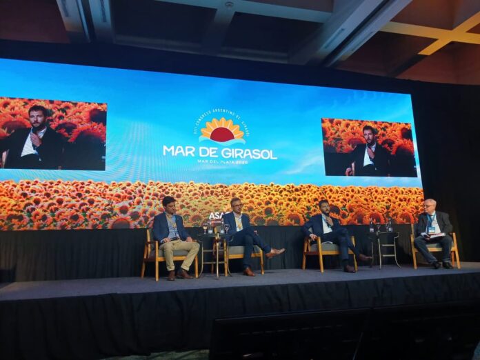 Panel de Bunge en el 8° Congreso Argentino de Girasol – cadena de valor del girasol en Argentina