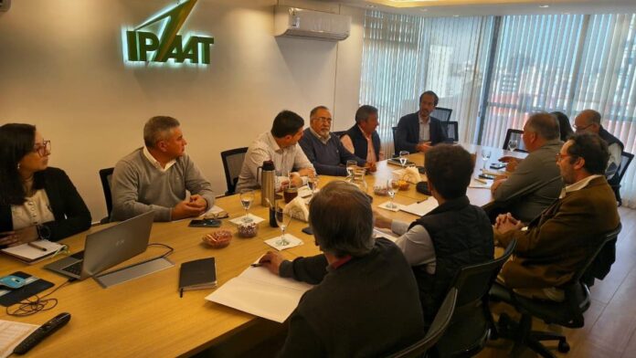 El IPAAT fue sede de la primera mesa de trabajo del Movimiento por la Transición Energética de la Movilidad